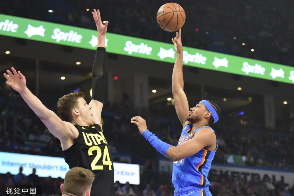 建立更加完 建立更加完